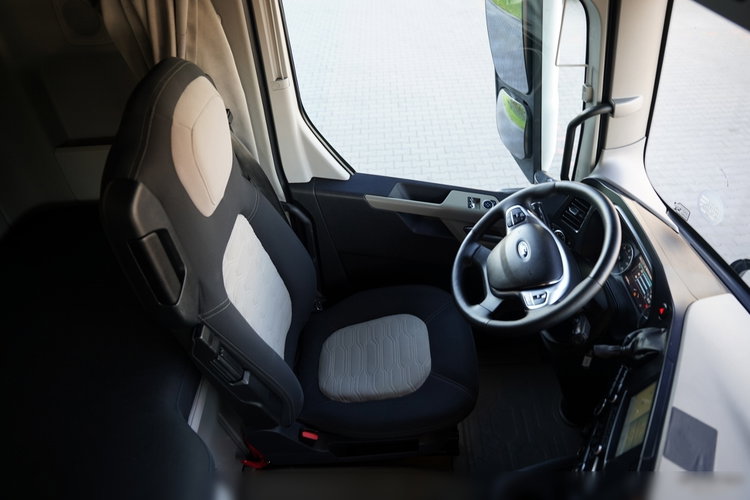 Ford F-MAX 500 / HYDRAULIKA / KLIMA POSTOJOWA / 2 ZBIORNIKI PALIWA  zdjęcie 29