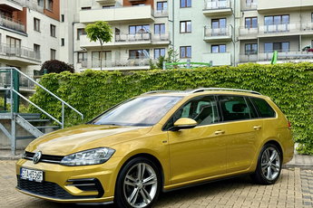 Volkswagen Golf Variant R-line
