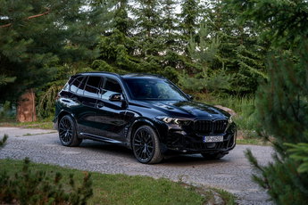 BMW X5 60i xDrive / 4.4 V8 530KM / 2kpl kół / PPF / Gwarancja / Salon PL / FV