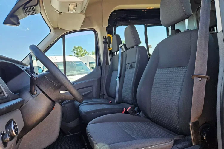 Ford transit L3H2 84999zł NETTO Brygadówka 6 osób 2.0TdCi/170KM zdjęcie 17