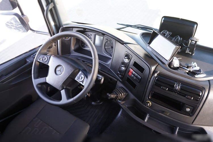 Mercedes ATEGO  1218 / 4X2 / KONTENER / WINDA DHOLLANDIA  - 1 500KG / ROLETA  zdjęcie 34