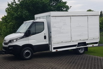 Iveco Daily 70C18 V H KONTENER ROLETY BOK DO TRANSPORTU WODY 3.66x2.21x1.86