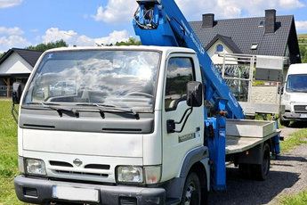 Nissan Cabstar Zwyżka CTE 20N Podnośnik