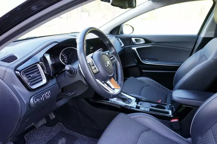 Kia xceed zdjęcie 70