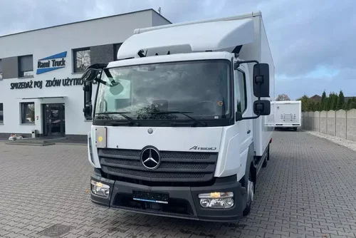 Mercedes ATEGO 818 klimatyzacja/ na poduszkach/ super stan