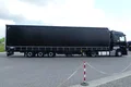 samochód ciężarowy Renault zdjęcie 7
