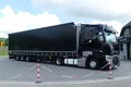 samochód ciężarowy Renault zdjęcie 8