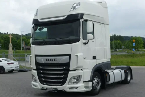 DAF XF 106.480 / LOW DECK / IDEALNY STAN / SUPER SPACE CAB /