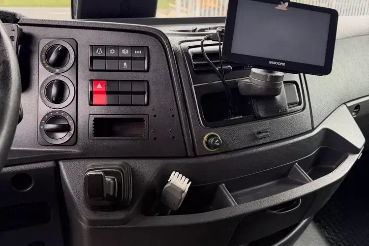 Mercedes ATEGO 818, Klima, webasto, 17 euro palet zdjęcie 11