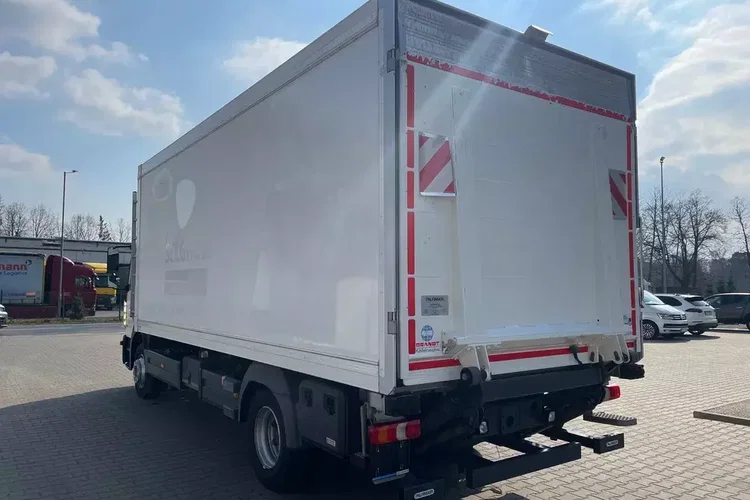 Mercedes ATEGO 1223 CHŁODNIA zdjęcie 8