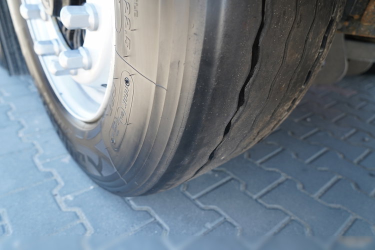 Wielton / FIRANKA / STANDARD / OŚ PODNOSZONA / / 385/65 r22, 5 zdjęcie 18