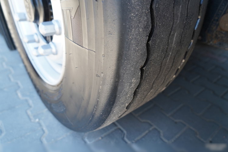Wielton / FIRANKA / STANDARD / OŚ PODNOSZONA / / 385/65 r22, 5 zdjęcie 19