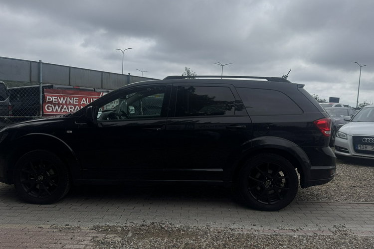 Fiat Freemont 2.0d Multijet 170 KM automat 4x4 dvd skóry black code 7.os. 1.r.gwaran zdjęcie 13