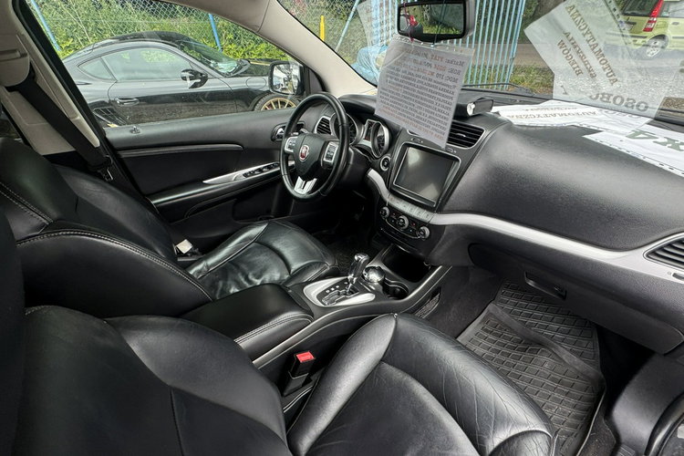 Fiat Freemont 2.0d Multijet 170 KM automat 4x4 dvd skóry black code 7.os. 1.r.gwaran zdjęcie 22