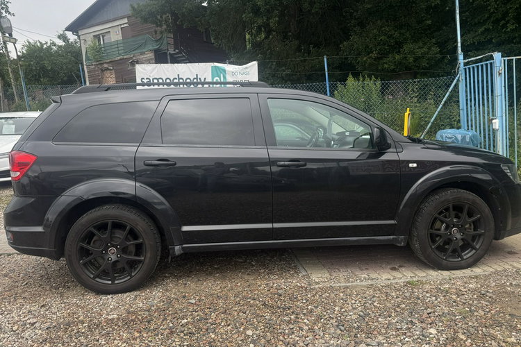 Fiat Freemont 2.0d Multijet 170 KM automat 4x4 dvd skóry black code 7.os. 1.r.gwaran zdjęcie 3