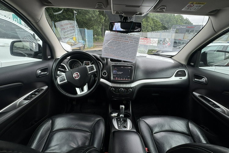 Fiat Freemont 2.0d Multijet 170 KM automat 4x4 dvd skóry black code 7.os. 1.r.gwaran zdjęcie 41