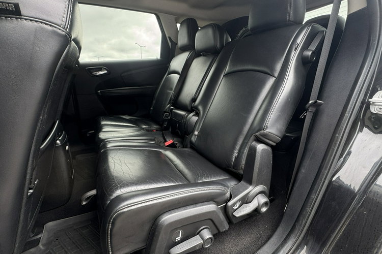 Fiat Freemont 2.0d Multijet 170 KM automat 4x4 dvd skóry black code 7.os. 1.r.gwaran zdjęcie 43