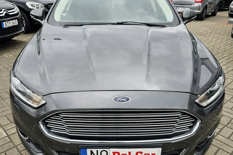 Ford Mondeo system parkowania, grzane fotele, hak, tempomat, nawigacja zdjęcie 3