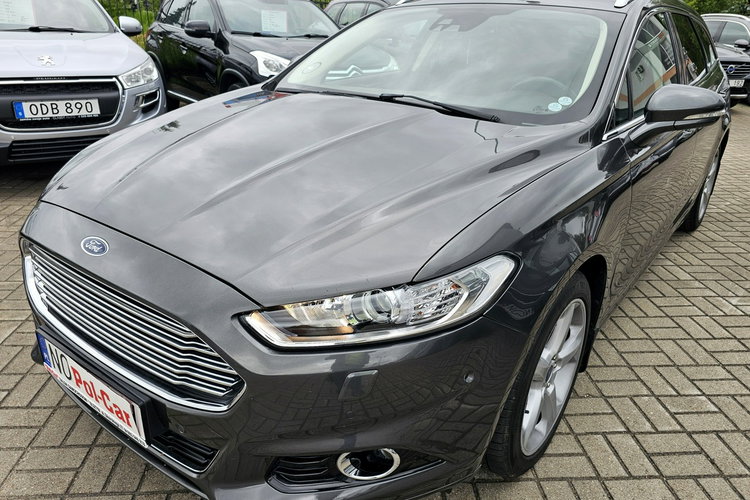 Ford Mondeo system parkowania, grzane fotele, hak, tempomat, nawigacja zdjęcie 4