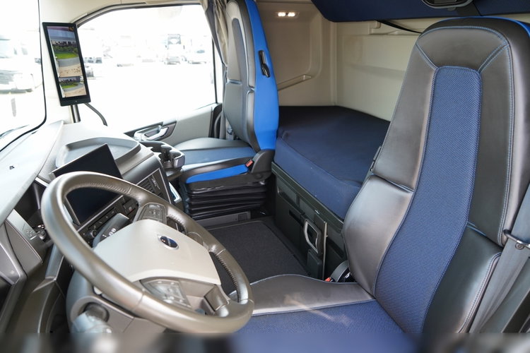 Volvo FH 500 AERO / 2025 ROK / I-SAVE / XXL zdjęcie 24
