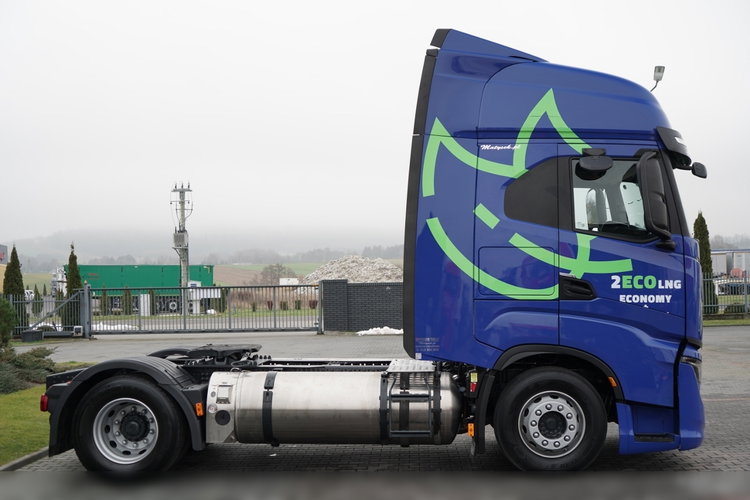 Iveco S-WAY / 460 / RETARDER / LNG zdjęcie 11