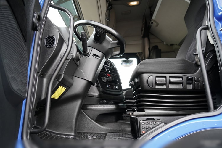 Iveco S-WAY / 460 / RETARDER / LNG zdjęcie 29
