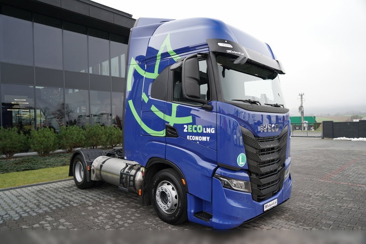 Iveco S-WAY / 460 / RETARDER / LNG zdjęcie 3