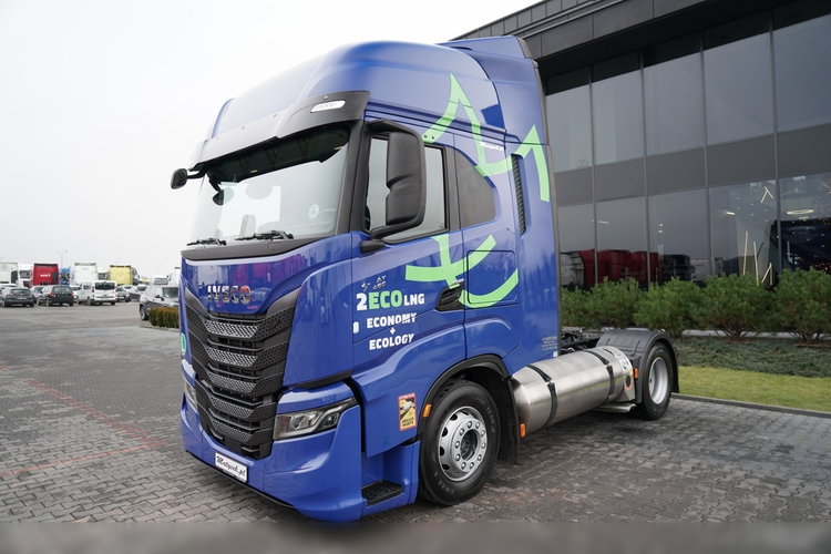 Iveco S-WAY / 460 / RETARDER / LNG zdjęcie 7