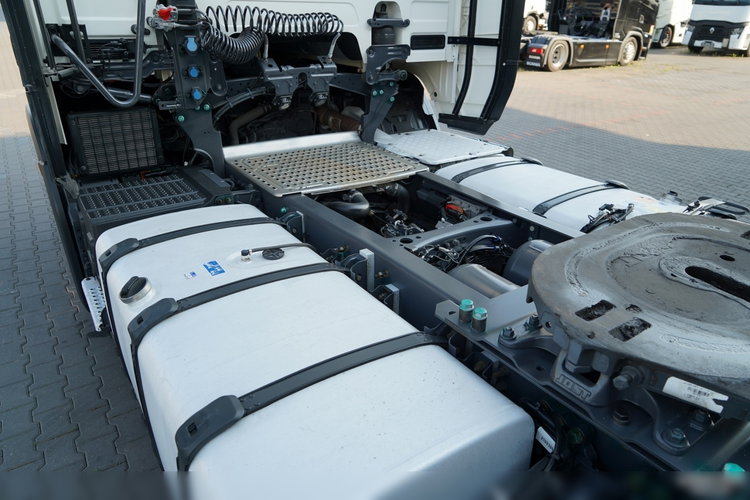 Scania R 450 / RETARDER / KLIMA POSTOJOWA   / ZBIORNIKI 1 400 L /  EURO 6 zdjęcie 13
