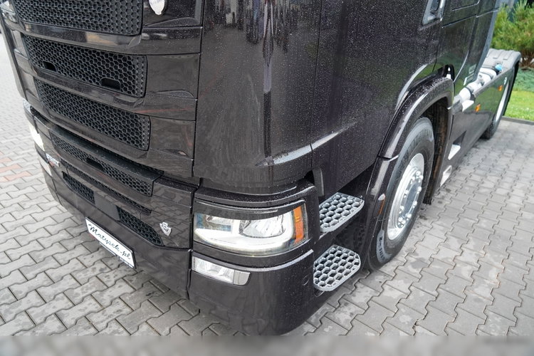 Scania S 580 / V8 / RETARDER / KLIMA POSTOJOWA / CAŁA NA PODUSZKACH / ALUFELGI / SKÓRY /  zdjęcie 11