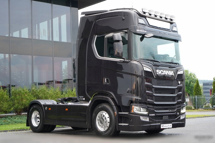 Scania S 580 / V8 / RETARDER / KLIMA POSTOJOWA / CAŁA NA PODUSZKACH / ALUFELGI / SKÓRY /  zdjęcie 1
