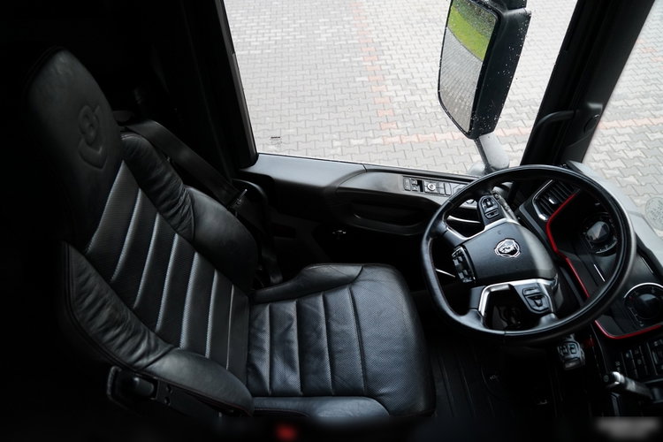 Scania S 580 / V8 / RETARDER / KLIMA POSTOJOWA / CAŁA NA PODUSZKACH / ALUFELGI / SKÓRY /  zdjęcie 23