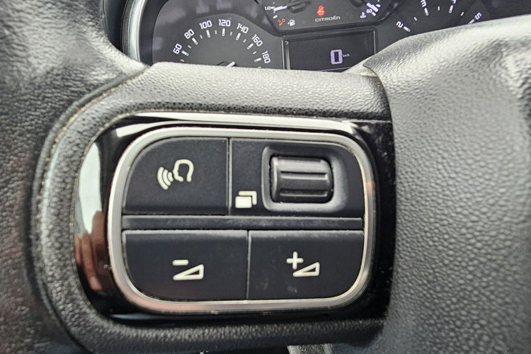 Citroen C3 Aircross grzane fotele, kontrola pasa ruchu, hak, serwis zdjęcie 28