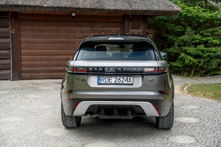 Land Rover Range Rover VELAR R-Dynamic S / 2.0 240KM AWD / Serwis ASO / Panorama / Meridian / FV zdjęcie 38