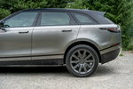 Land Rover Range Rover VELAR R-Dynamic S / 2.0 240KM AWD / Serwis ASO / Panorama / Meridian / FV zdjęcie 9