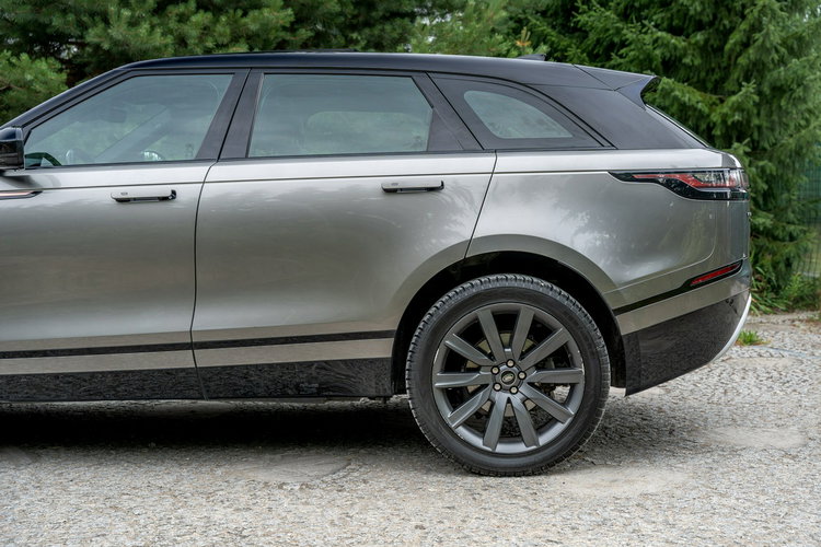 Land Rover Range Rover VELAR R-Dynamic S / 2.0 240KM AWD / Serwis ASO / Panorama / Meridian / FV zdjęcie 9