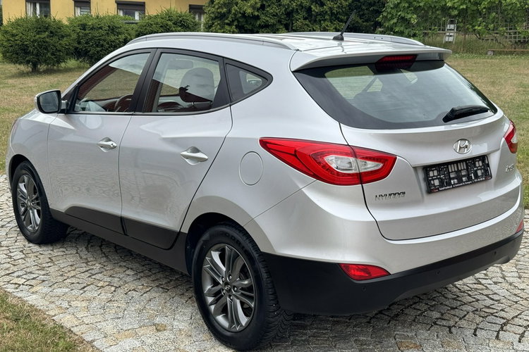 Hyundai ix35 1.6 Benz 135KM z Niemiec, LIFT 2015r, Pół-skóry, Grzane fotele, NAVI zdjęcie 11
