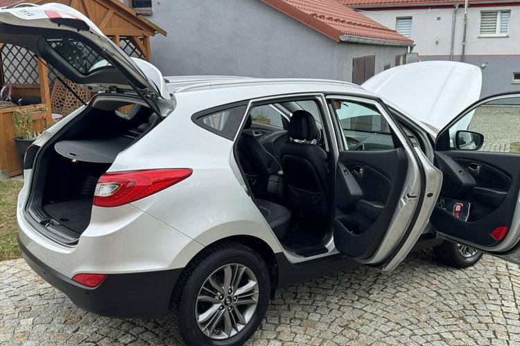 Hyundai ix35 1.6 Benz 135KM z Niemiec, LIFT 2015r, Pół-skóry, Grzane fotele, NAVI zdjęcie 13