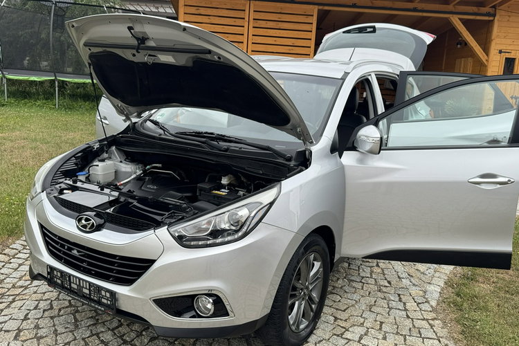 Hyundai ix35 1.6 Benz 135KM z Niemiec, LIFT 2015r, Pół-skóry, Grzane fotele, NAVI zdjęcie 16