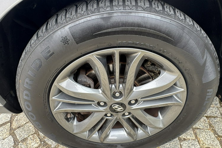 Hyundai ix35 1.6 Benz 135KM z Niemiec, LIFT 2015r, Pół-skóry, Grzane fotele, NAVI zdjęcie 18