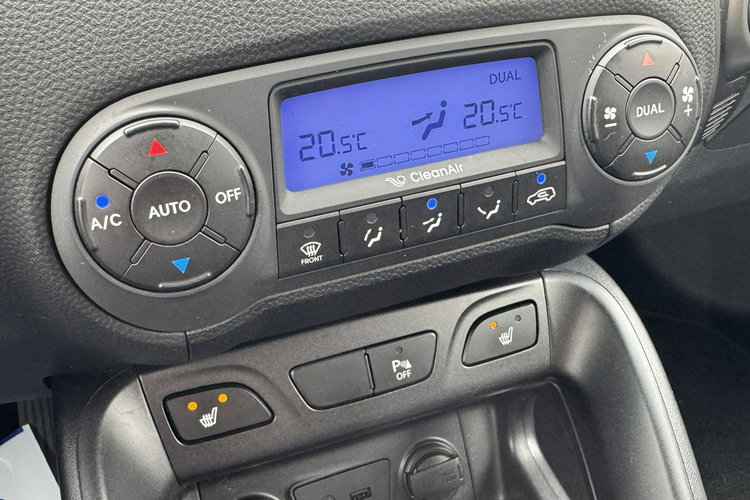 Hyundai ix35 1.6 Benz 135KM z Niemiec, LIFT 2015r, Pół-skóry, Grzane fotele, NAVI zdjęcie 26