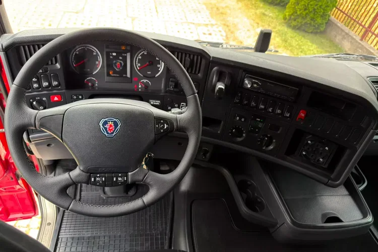 Scania R410 zdjęcie 23