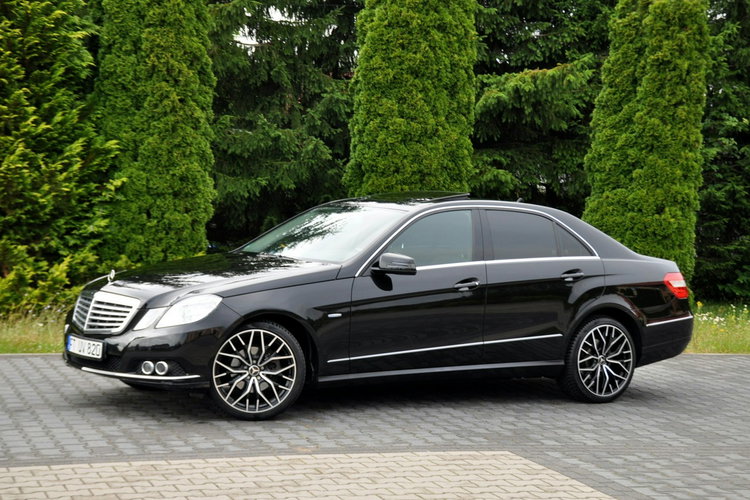 Mercedes E 200 1.8K(184KM) Avantgarde Navi El.Fotele Klimatronik Welur Szyber Alu19" zdjęcie 11
