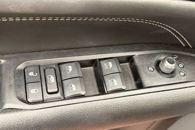 Jeep Compass Salon, ideał, wypas zdjęcie 18