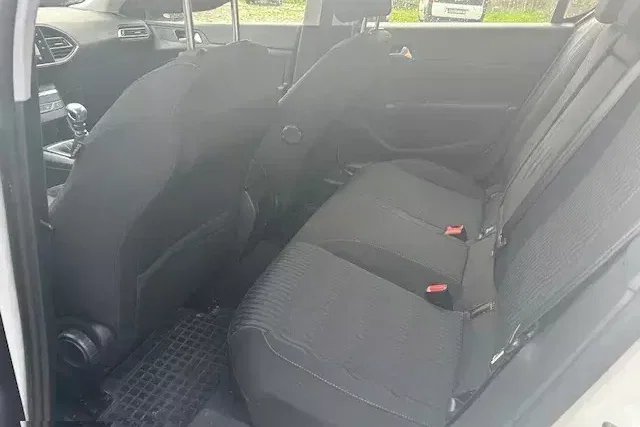 Peugeot 308 zdjęcie 14