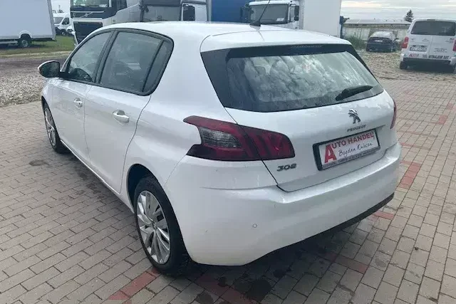 Peugeot 308 zdjęcie 8