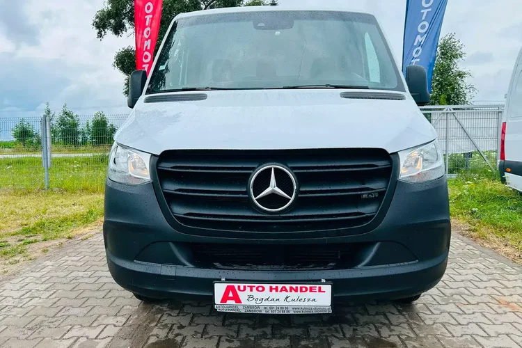 Mercedes Sprinter zdjęcie 2