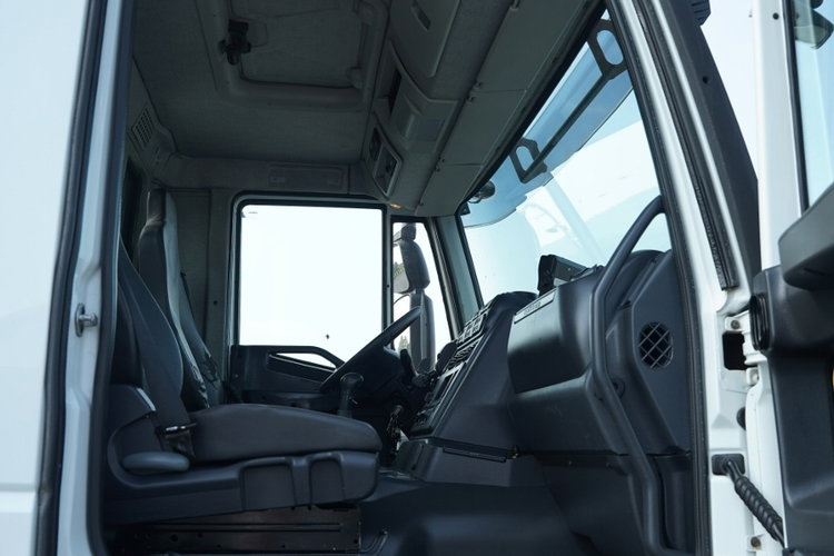 Iveco TRAKKER 410 / 6X4 / 2 STR. WYWROTKA + HDS ATLAS 125.2 /  HYDROBURTA / ROTATOR / MANUAL / EEV /  zdjęcie 49