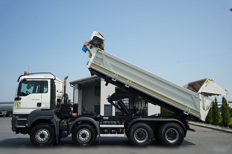 MAN TGS 35.500 / 8X4 / WYWROTKA 2 STR / HYDROKLAPA / HYDROBURTA  BORDMATIC / PLANDEKA ELEKTRYCZNA /  AUTOMAT / EURO 6 zdjęcie 3