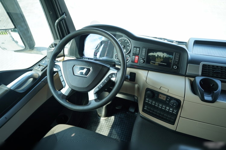 MAN TGS 35.500 / 8X4 / WYWROTKA 2 STR / HYDROKLAPA / HYDROBURTA  BORDMATIC / PLANDEKA ELEKTRYCZNA /  AUTOMAT / EURO 6 zdjęcie 43